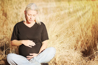 Autismo pode ser causado por desequilíbrio hormonal na gravidez, diz pesquisa